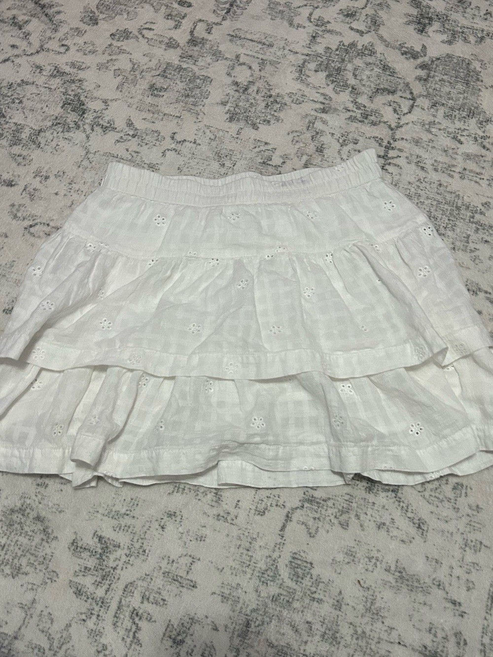 Universal Thread 100% cotton white tiered skirt